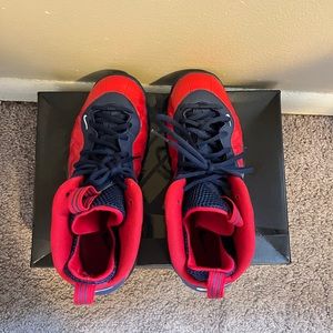 Nike little posite pro gs red october